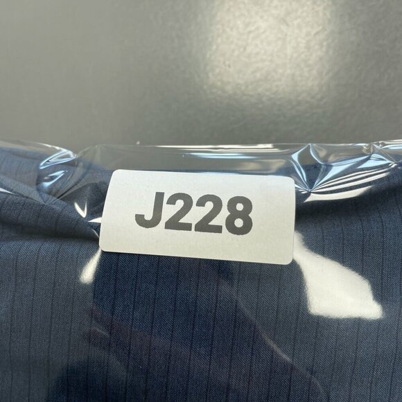 NWOT Hang Ten Men's Size 34 Blue Striped Shorts Polyester Blend Hybrid - Picture 3 of 8